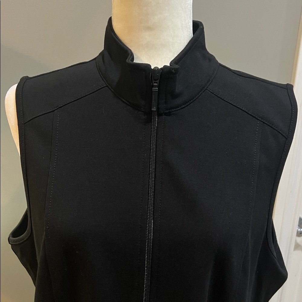 CHICO’S Weekends Zip Front Vest - Size 2 - Picture 7 of 13